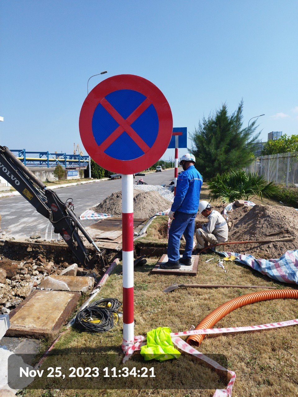 z7307553373545 0c4c70b07ecdf73944322cf9c0a52160