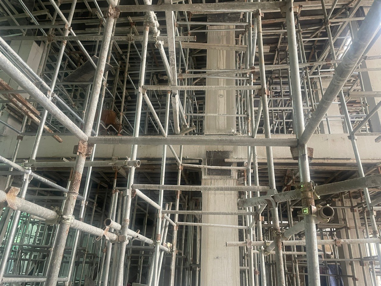 z7315191736800 2685fbf9d82776fc7a3c2fe105772da5